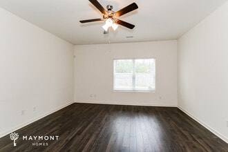 5616 Timber Leaf Lp, Unit 0506 in Bessemer, AL - Building Photo - Building Photo