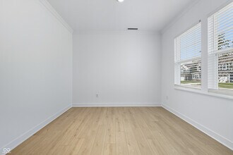 15395 Alperton Rd in Fishers, IN - Building Photo - Building Photo