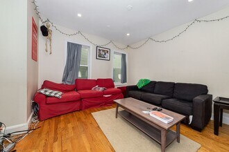 210 Calumet St in Boston, MA - Building Photo - Building Photo
