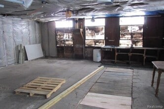 995 Lakeview St in Waterford Township, MI - Building Photo - Building Photo