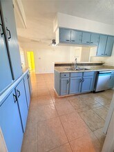 207 Inwood Ln in Highlands, TX - Building Photo - Building Photo