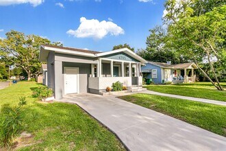 6705 N Branch Ave in Tampa, FL - Building Photo - Building Photo