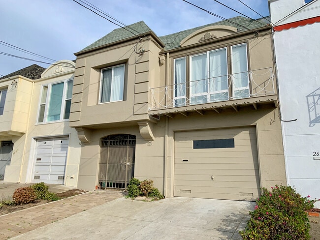 property at 1690 33rd Ave