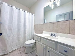 865 Arnold Ave in Point Pleasant, NJ - Building Photo - Building Photo