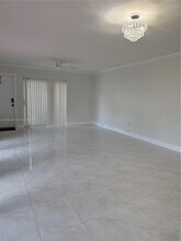 14362 SW 96th Ln in Miami, FL - Building Photo - Building Photo