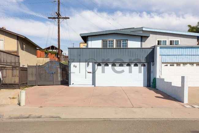 property at 69 Connoley Cir