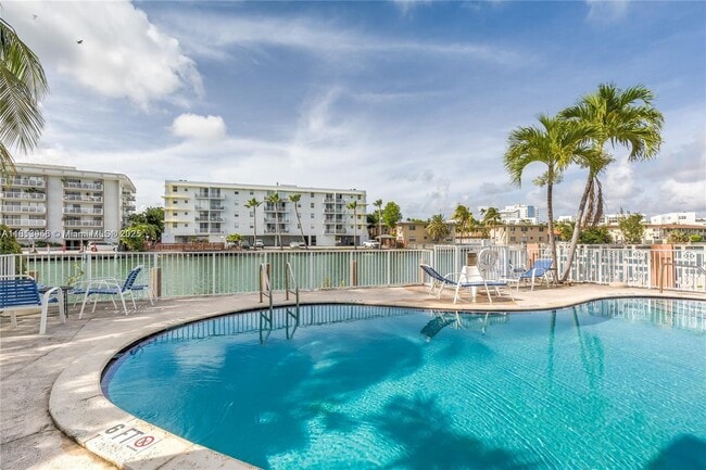 property at 1185 Marseille Dr