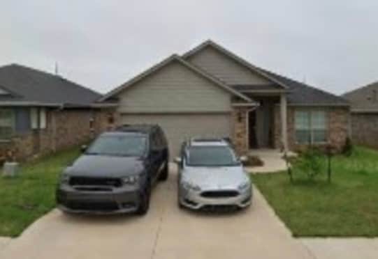 property at 1207 Martin St