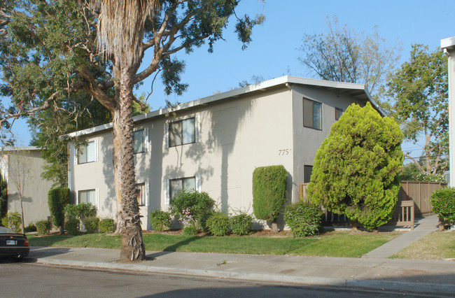 775 Sharmon Palms Lane in Campbell, CA - Foto de edificio - Building Photo