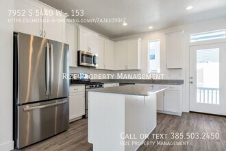 7952 S 5440 W in West Jordan, UT - Foto de edificio - Building Photo