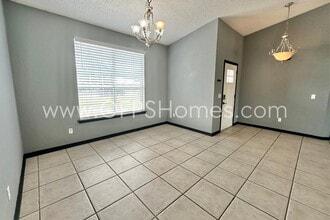 2735 Bay Watch Ct in Navarre, FL - Building Photo - Building Photo