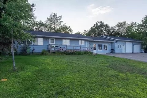 19575 MN-371 in Brainerd, MN - Building Photo