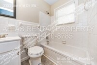 2131 Griffith Dr NW photo'