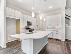 23023 Penstemon Trl in Katy, TX - Foto de edificio - Building Photo