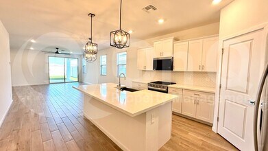 15834 W Gray Fox Trl in Sun City West, AZ - Building Photo - Building Photo