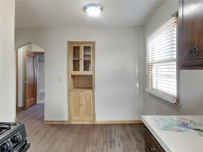 5606 N Bryant Ave in Minneapolis, MN - Foto de edificio - Building Photo