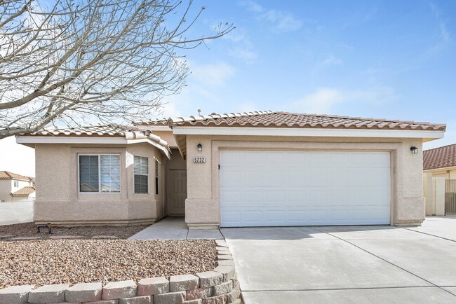 property at 5232 N Painted Pebble St