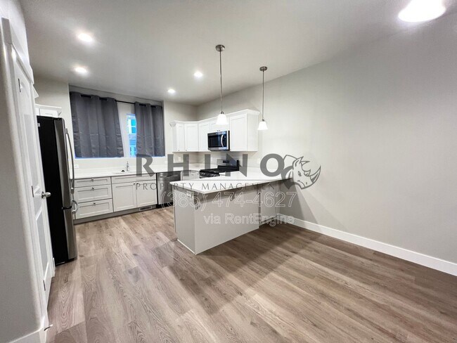 3698 W 1330 N in Saratoga Springs, UT - Building Photo - Building Photo