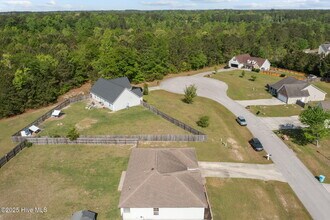309 Forbes Ln in Jacksonville, NC - Building Photo - Building Photo