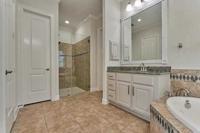 property at 23 Player Oaks Pl