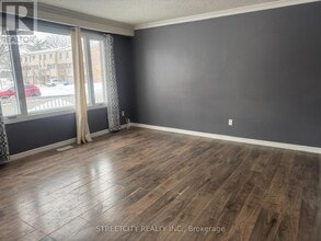 1331 Limberlost Rd in London, ON - Building Photo - Building Photo