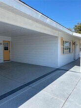 1306 Cherry Hills Dr, Unit 3 in Sun City Center, FL - Building Photo - Building Photo