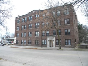 Forest Plaza Apartments in Fond du Lac, WI - Building Photo - Building Photo