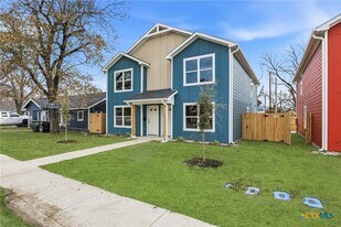 909 Martin Luther King Jr Ln in Temple, TX - Building Photo