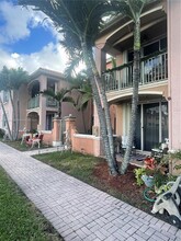 6720 NW 114th Ave in Doral, FL - Building Photo - Building Photo