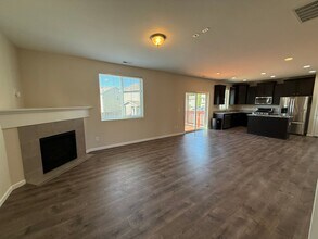 13714 67th Ave E in Puyallup, WA - Building Photo - Building Photo