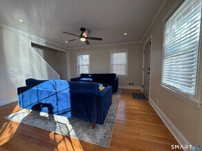 67 Rockwell Ave in Plainville, CT - Building Photo - Building Photo