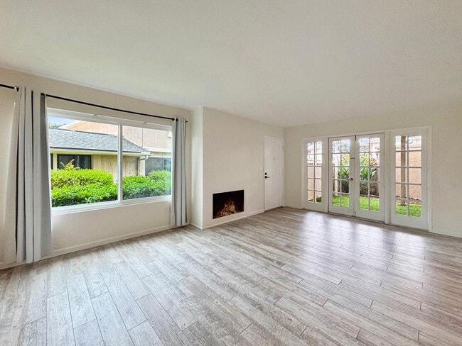 7936 Playmor Terrace in San Diego, CA - Building Photo - Building Photo