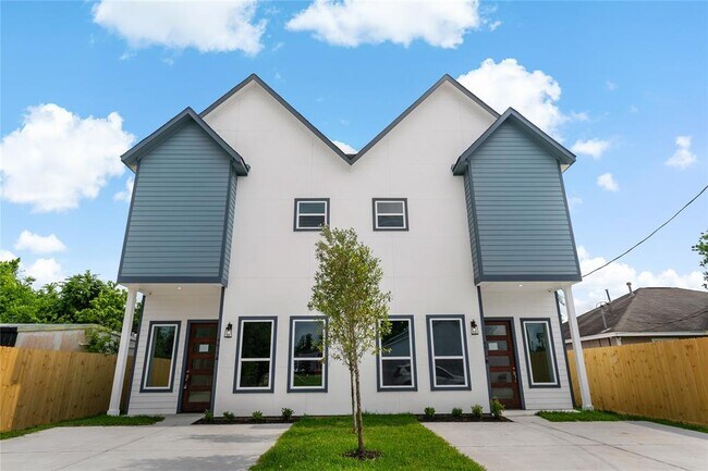 property at 4619 Stassen St