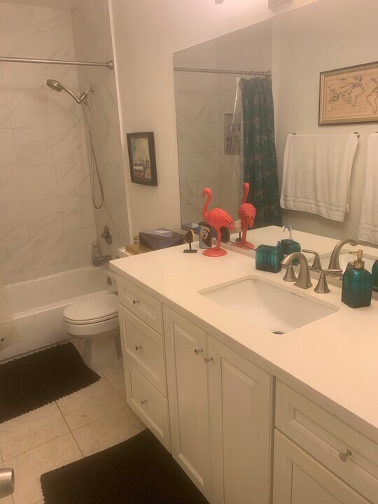 8630 Falmouth Ave in Los Angeles, CA - Foto de edificio