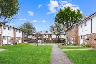 85 Henderson Avenue Townhomes in Markham, ON - Building Photo