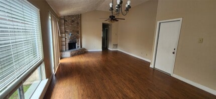 11011 Crenchrus Ct in Houston, TX - Building Photo - Building Photo