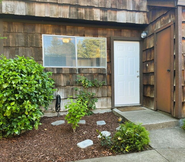 property at 1358 Parkway Dr