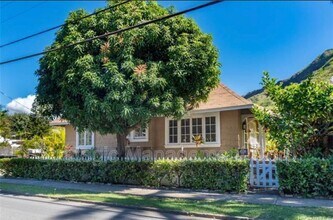 3040 Diamond Head Rd in Honolulu, HI - Building Photo - Building Photo