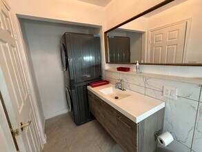 5544 Lawson St in Houston, TX - Building Photo - Building Photo