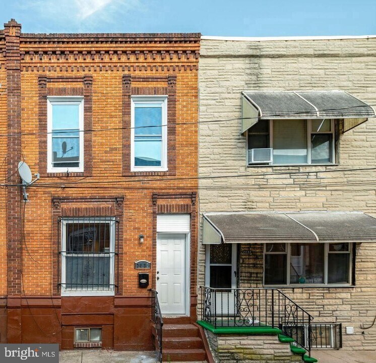 2031 S Beechwood St in Philadelphia, PA - Building Photo