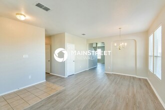 243 Ville Serene in San Antonio, TX - Building Photo - Building Photo