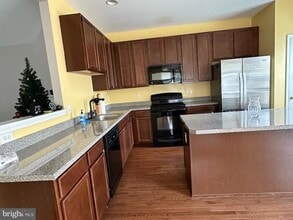 526 S Twin Lakes Blvd, Unit AUCMUM in Newark, DE - Building Photo - Building Photo