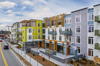 77 New St in Cambridge, MA - Foto de edificio - Building Photo