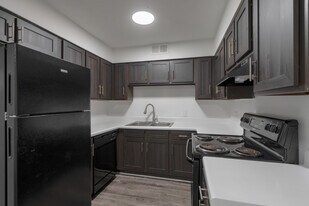 Ravenwood Hills in Columbia, SC - Building Photo