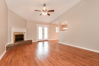 3016 Bridgeview Dr in Jacksonville, FL - Building Photo - Building Photo