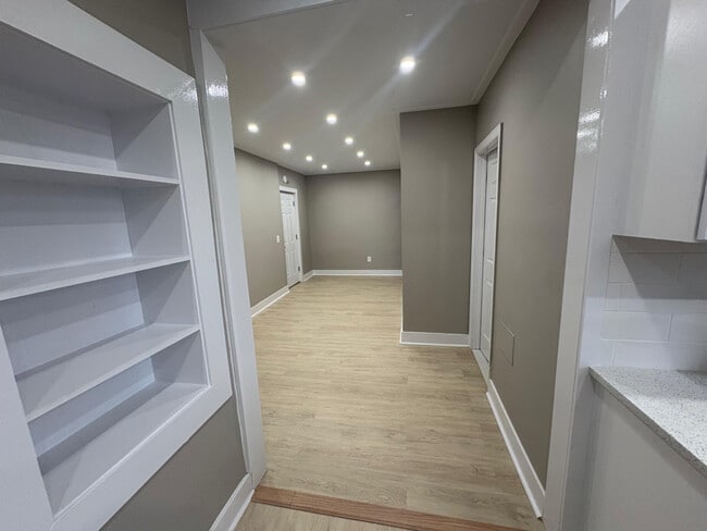 38 Winans St in East Orange, NJ - Foto de edificio - Building Photo