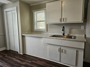 102 Kay St in Honea Path, SC - Building Photo - Building Photo