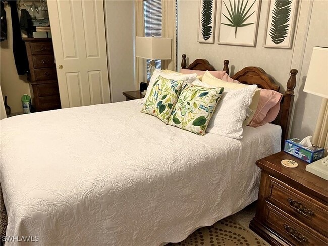 26303 Atlanta Dr in Bonita Springs, FL - Building Photo - Building Photo