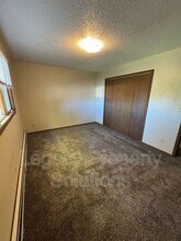 700 S 12th St in Bismarck, ND - Building Photo - Building Photo