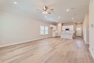 4702 Deadwood Dr in Forney, TX - Building Photo - Building Photo